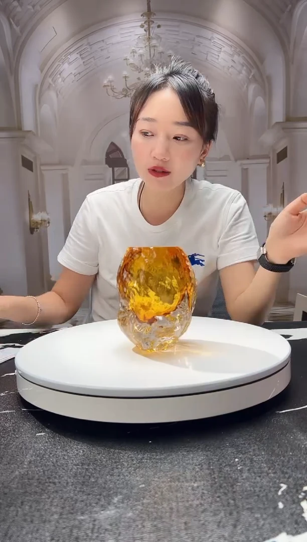茶宠巴比特美学 金色小花瓶