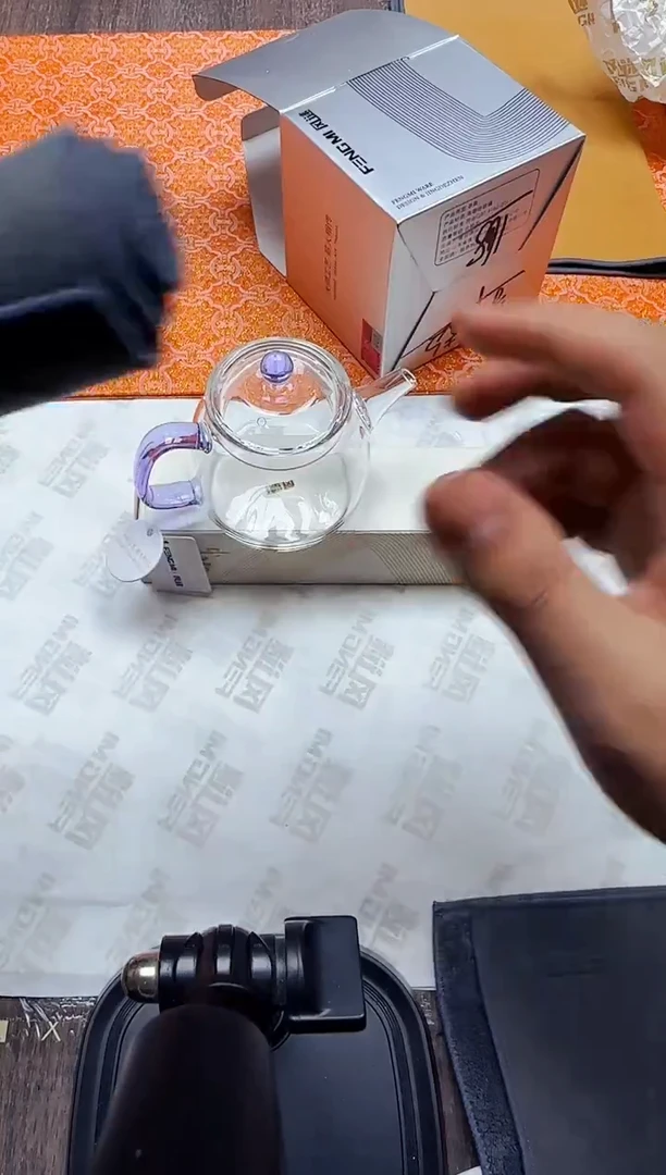 风谜·小德壶紫罗兰+茶巾