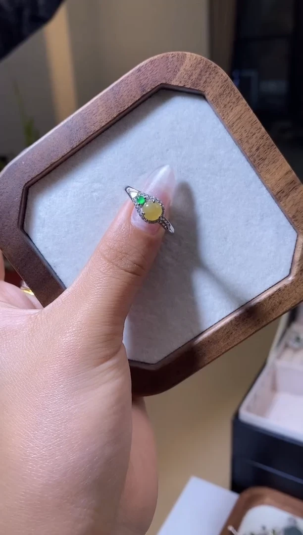 【闪购商品】翡翠戒指银S925镶嵌天然A货翡翠（多样性发一）