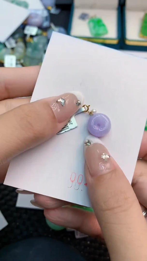 翡翠18K金镶嵌吊坠(不含链)1