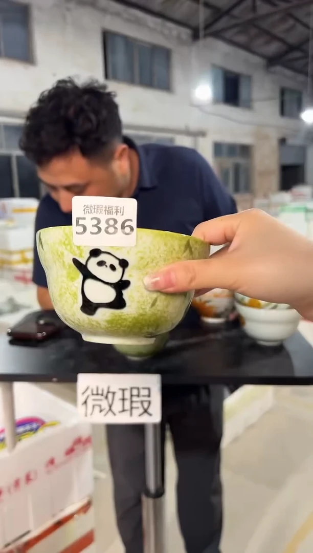 盘景德镇高温釉下手绘陶瓷