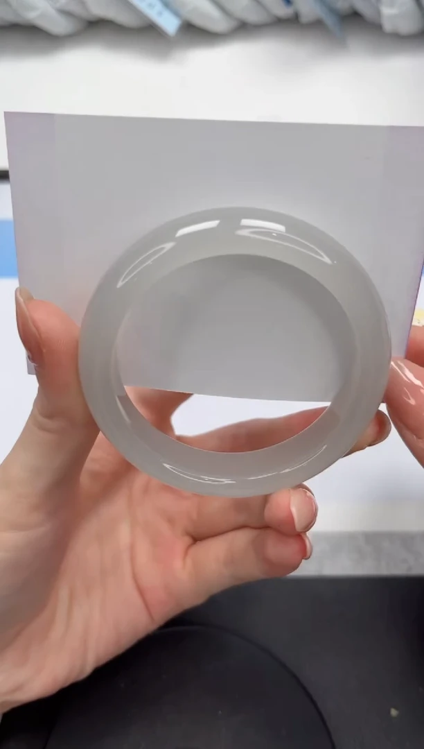 石英质玉手镯未镶嵌V207-54