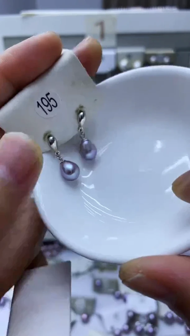 银S925镶嵌淡水珍珠耳饰195