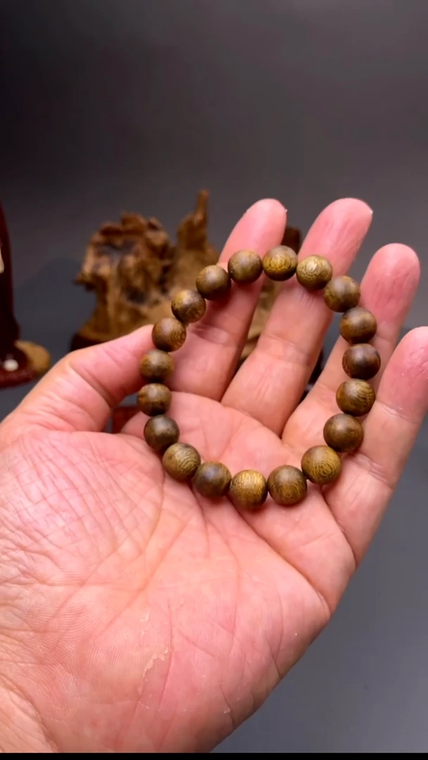 沉香手串绿棋楠沉香11mm手串