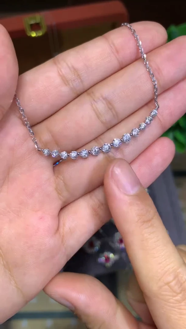 项链18K金镶嵌钻石1.0CT