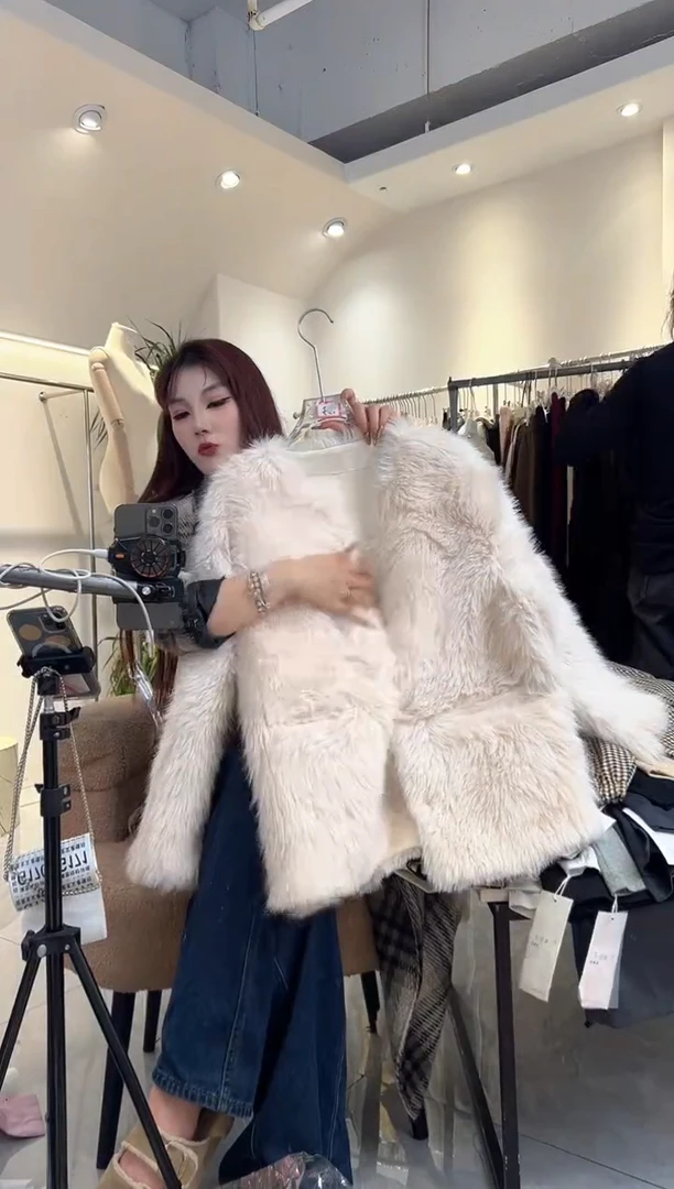 SG-秋冬新款服装服饰-163