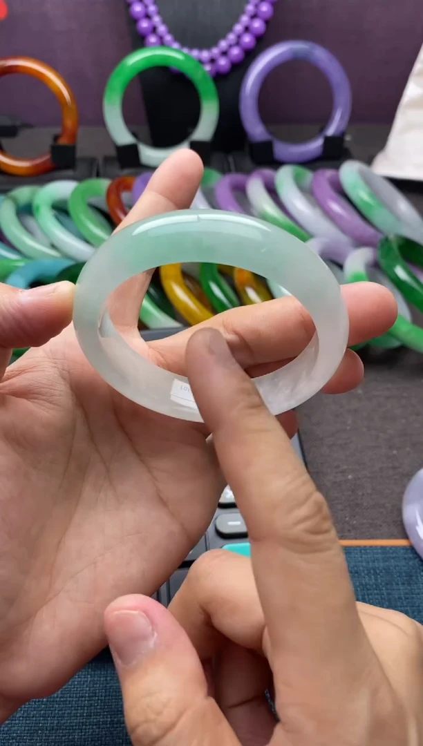 非金属仿水晶手镯