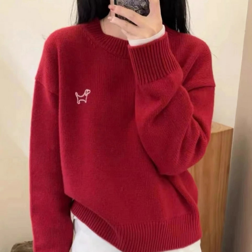 跨年氛围感大码减龄洋气学院风毛衣女显白显瘦红色大方得体针织衫