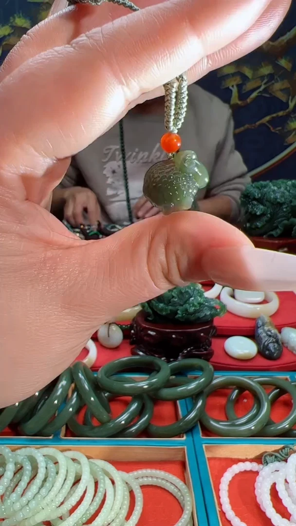 【闪购商品】和田玉吊坠未镶嵌多样性发货拍一发一