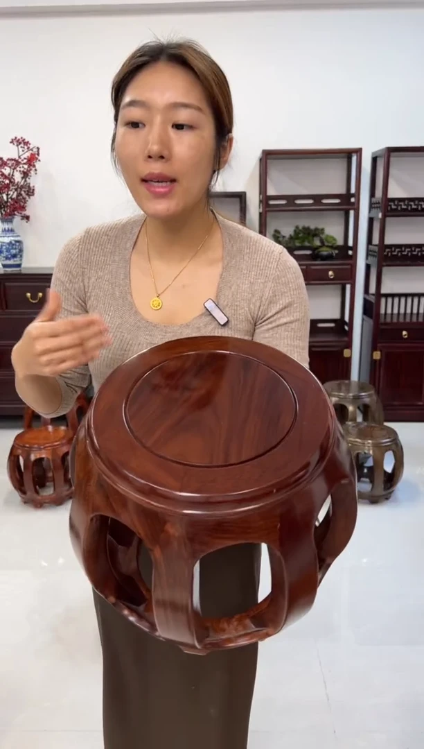 花梨木类家具一对亚花梨小号胡桃色鼓凳