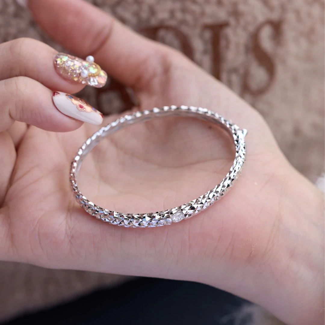 恒美娜 925银莫桑石手镯 龙鳞手镯 银镯子气质百搭高级感