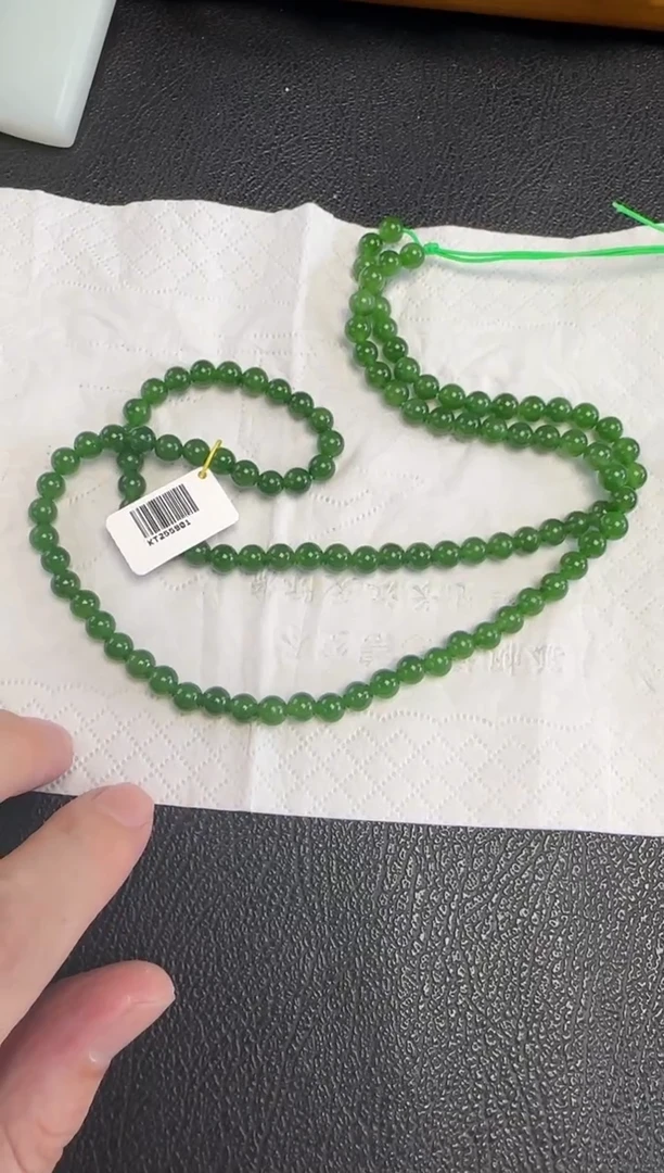 和田玉未镶嵌颈饰和田玉