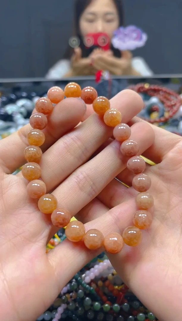 颈饰未镶嵌翡翠8MM/N/翡翠A货，一件也是批发价