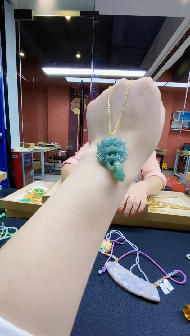 颈饰未镶嵌翡翠翡翠吊坠