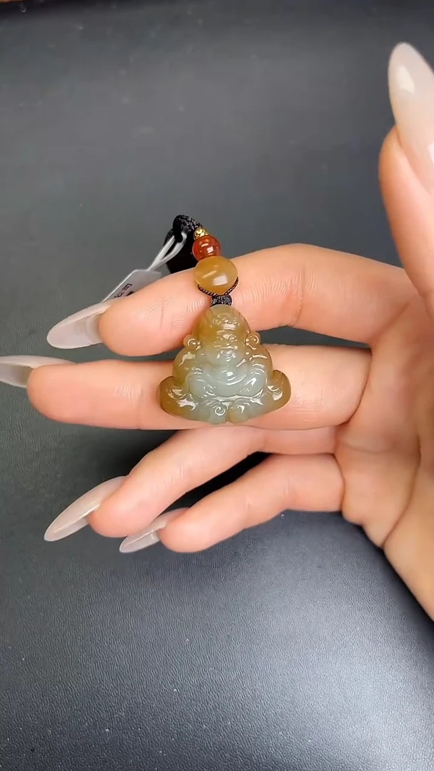 颈饰未镶嵌和田玉糖白双色财神巧雕吊坠712016