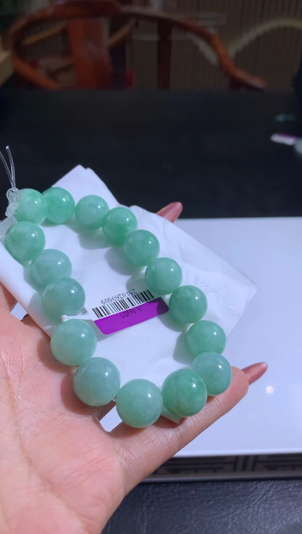 未镶嵌定制翡翠琴*翡翠