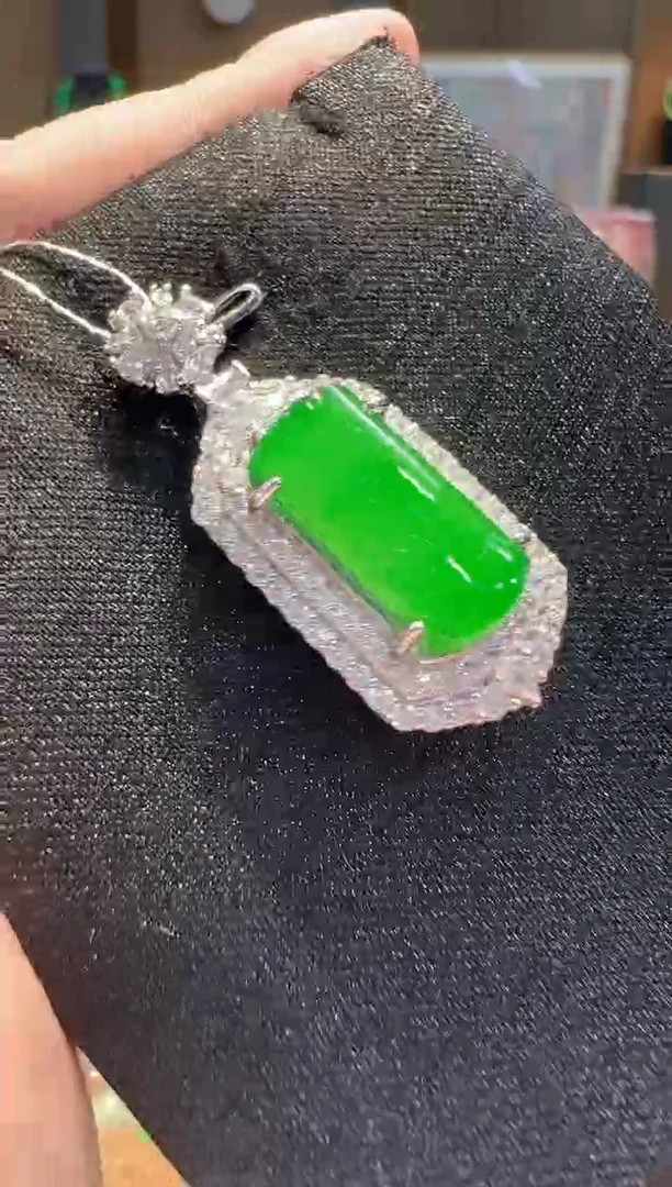 翡翠银S925镶嵌吊坠(不含链)多样性发其一