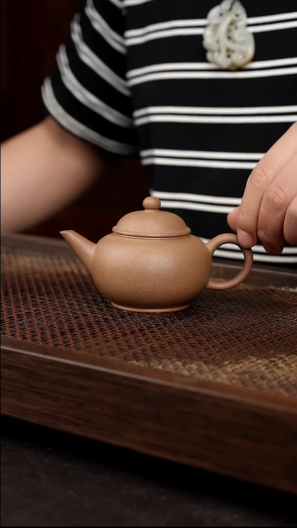茶壶紫砂芝麻绿标准水平