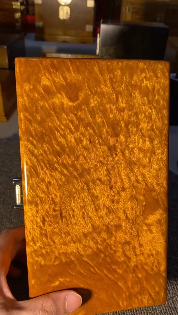 【闪购商品】金丝楠木艺金丝楠首饰盒F10