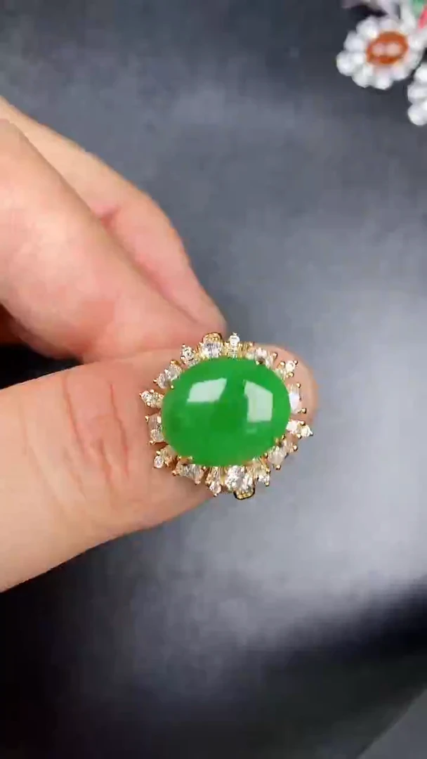 银S925镶嵌戒指翡翠2500