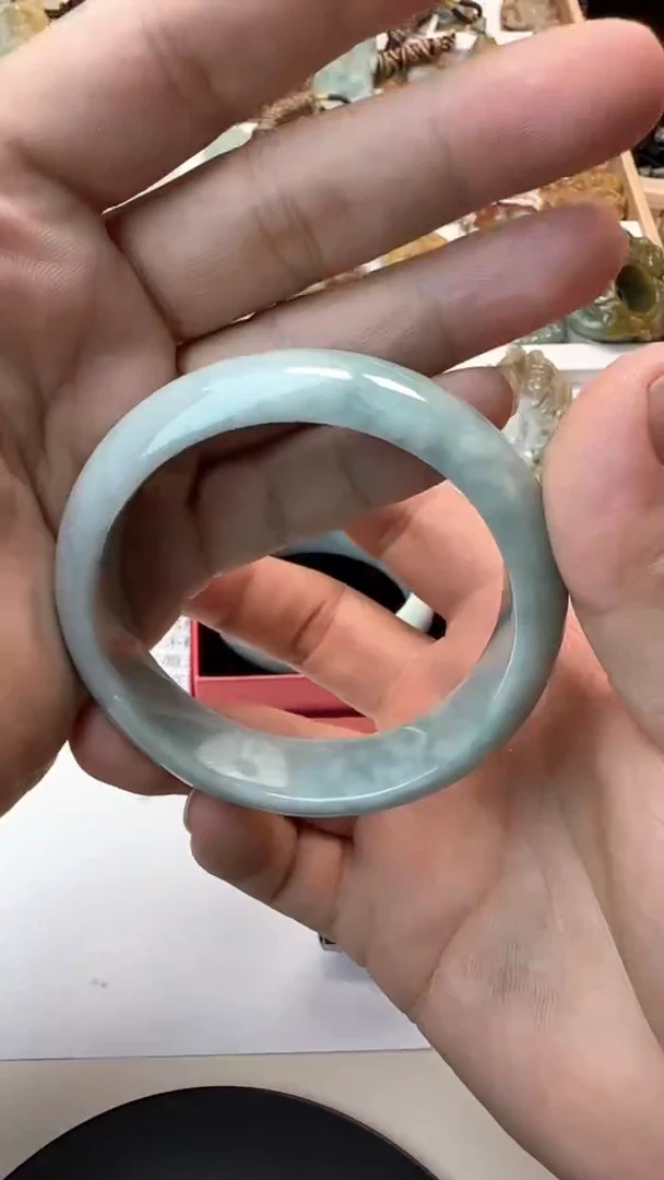 未镶嵌手镯翡翠俊*天然翡翠