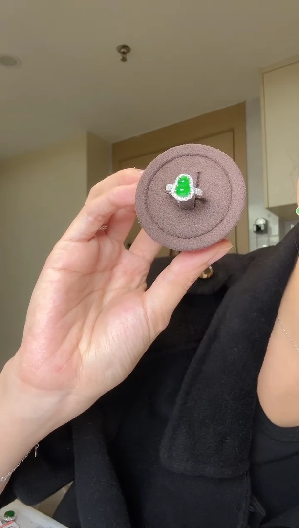 【闪购商品】翡翠戒指银S925镶嵌葫芦戒指