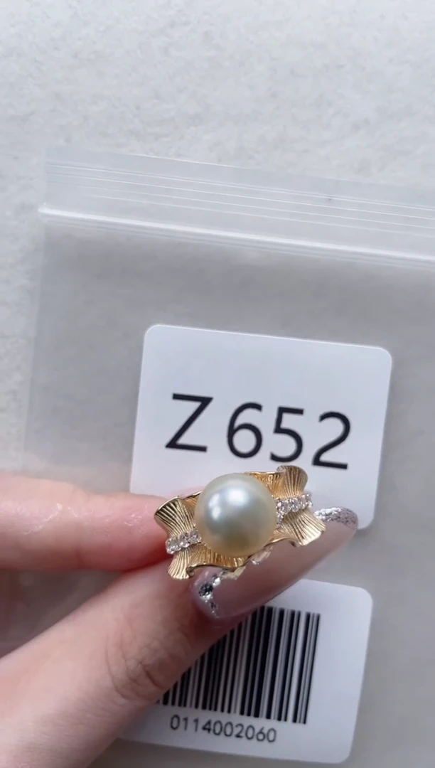 银S925镶嵌海水珍珠戒指Z652