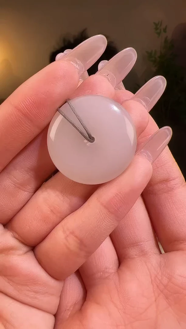 【闪购商品】和田玉颈饰未镶嵌扣 带包容 4550