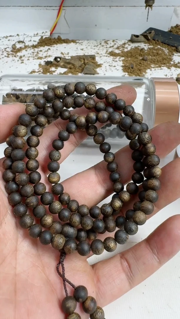 【闪购商品】沉香手串乌身0.6规格多圈16克