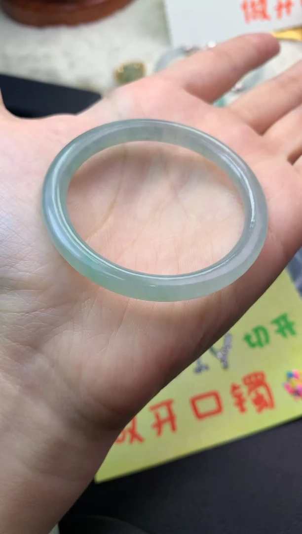 未镶嵌定制翡翠毛货