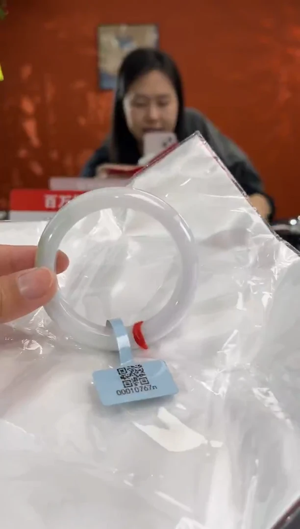 未镶嵌手镯翡翠7   52