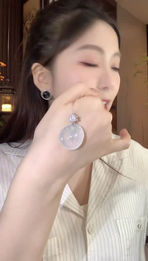 吊坠(不含链)18K金镶嵌翡翠C58翡翠