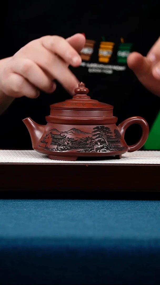 壶型寒江 泥料龙血砂 刻绘山水
