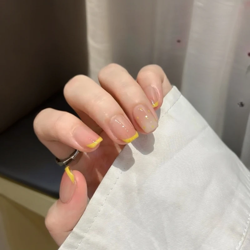 【日光浴】裸色纯手工穿戴甲片短款法式波点显白学生党美甲贴片