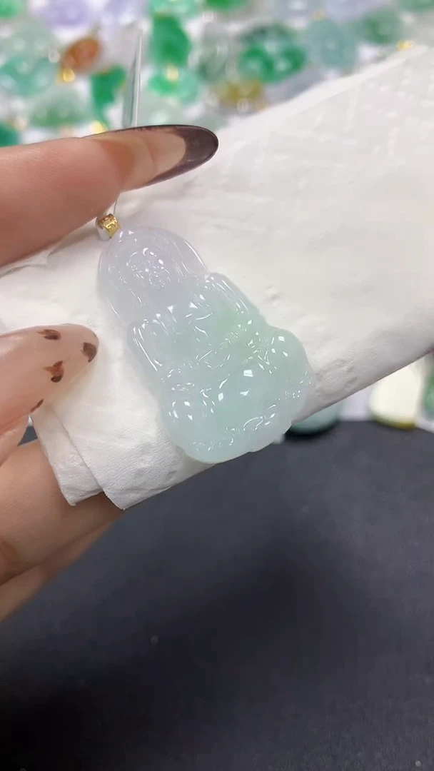 颈饰18K金镶嵌翡翠a货假一赔三支持复检百元上9元证书费自理