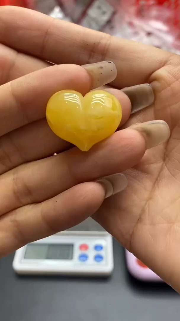 未镶嵌琥珀珠宝奇石1211