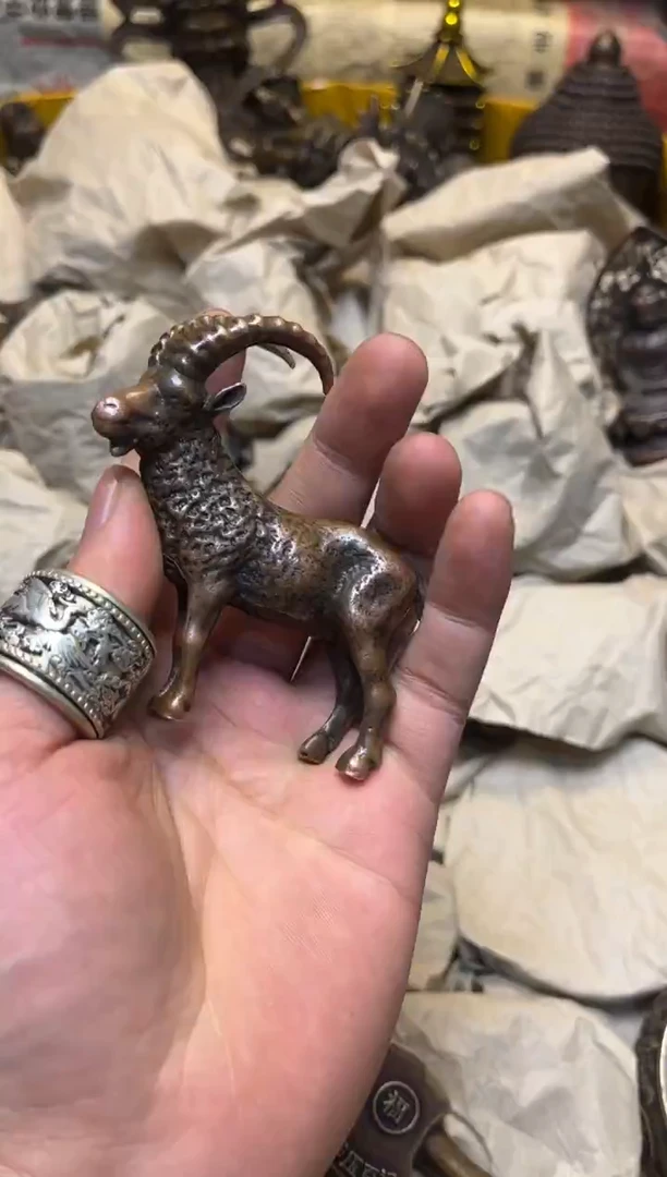 精美铜器，点击下单