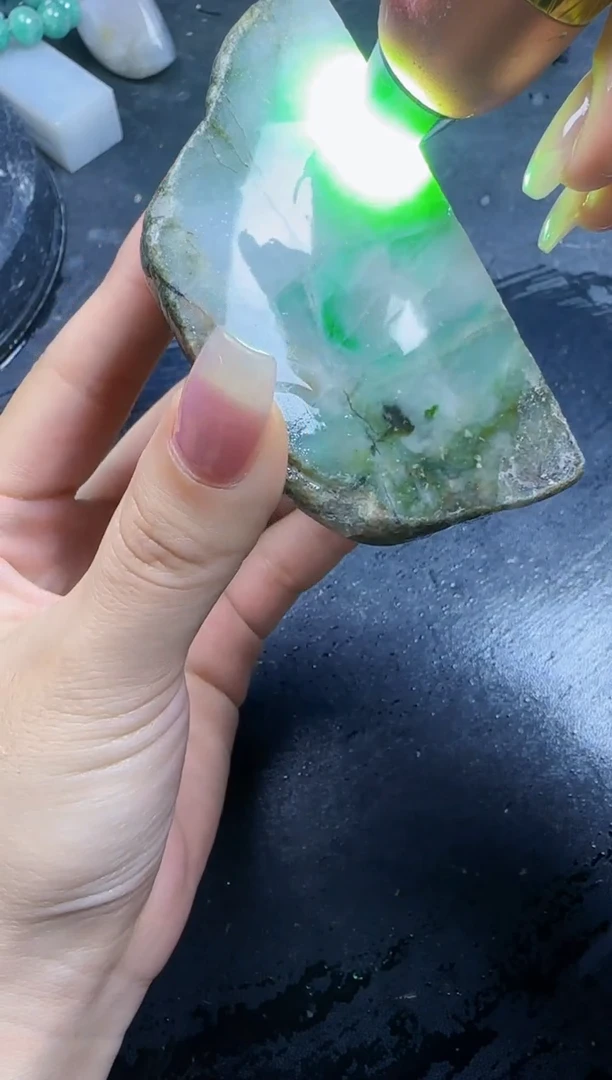 【闪购商品】翡翠颈饰未镶嵌303翡翠