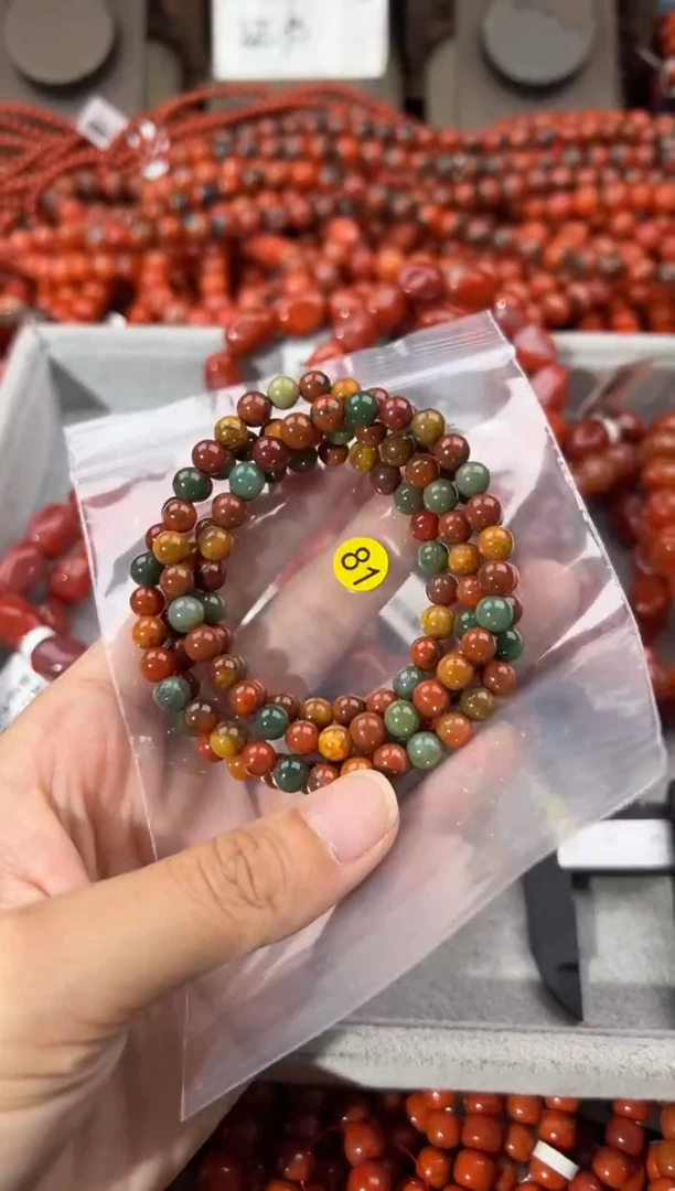 南红玛瑙手串未镶嵌6+