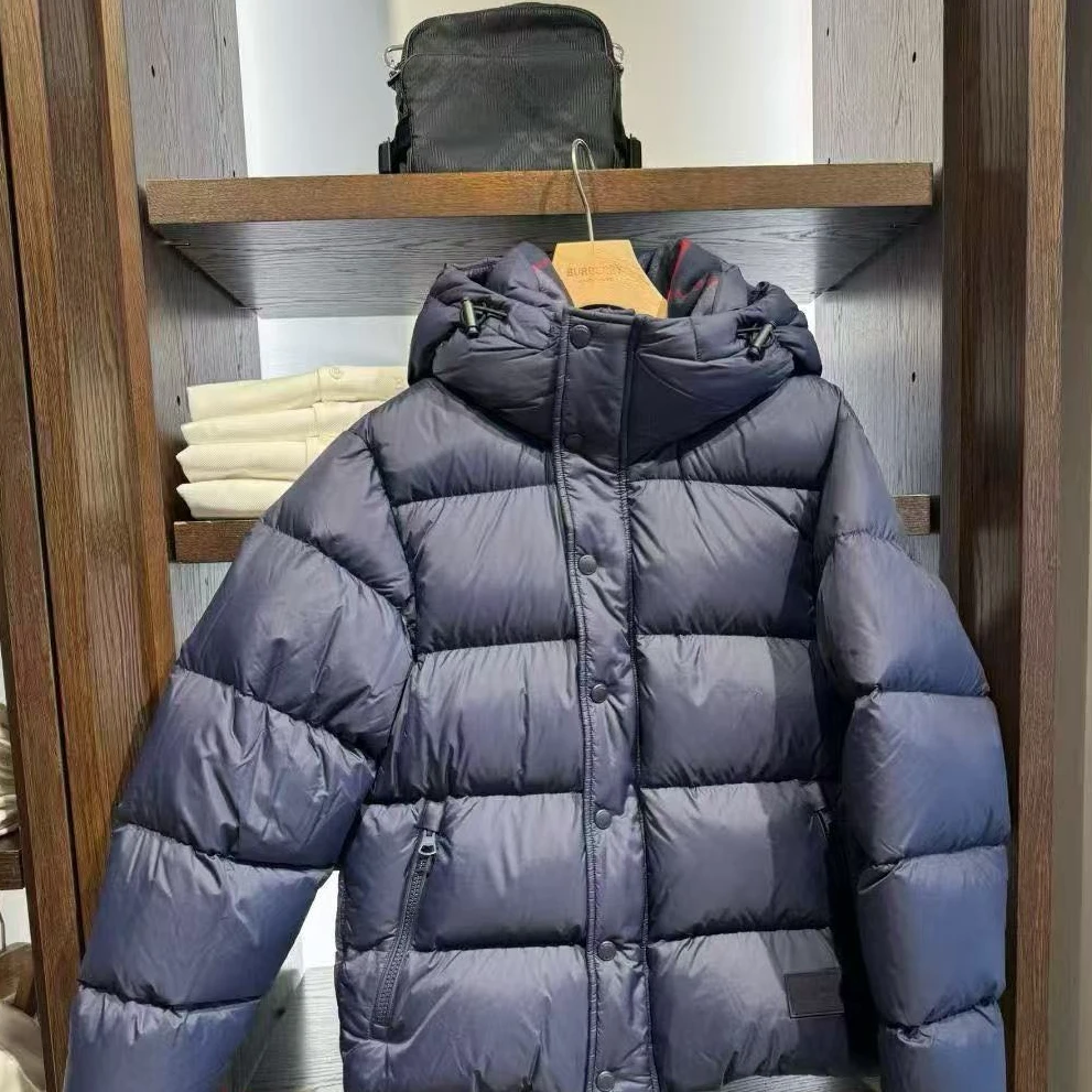 BURBERRY/博柏利 男女同款戴帽羽绒服 藏蓝8105228