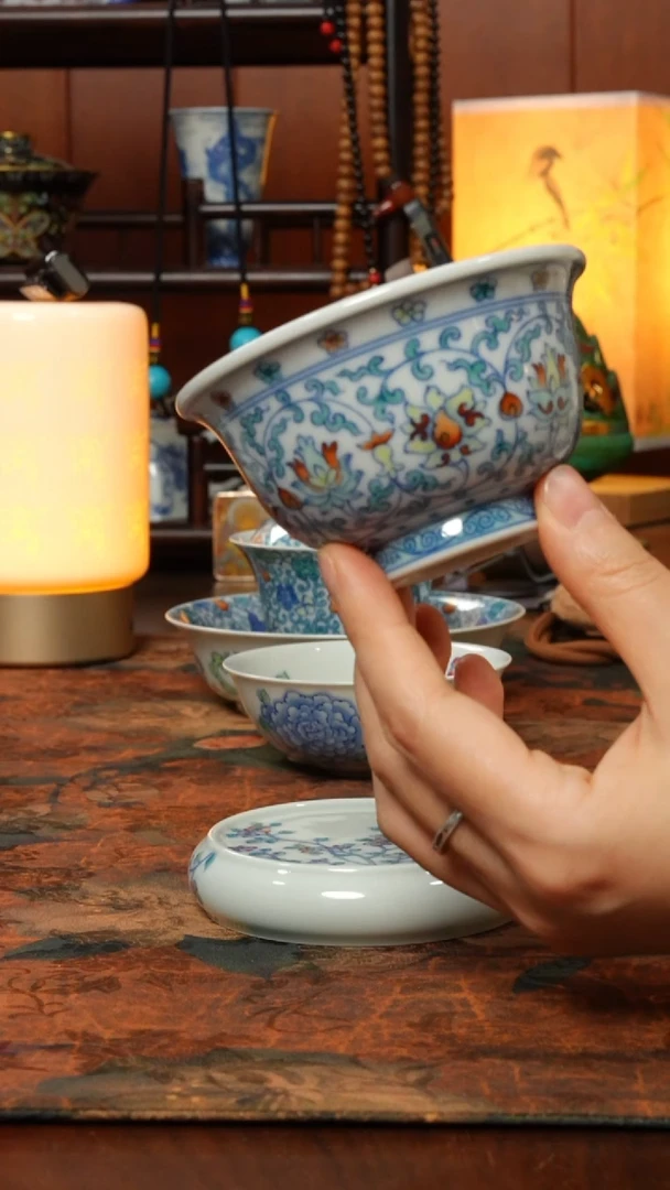 一溪山房缠枝莲压手杯