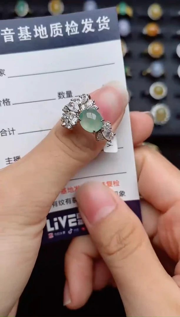 银S925镶嵌戒指翡翠1