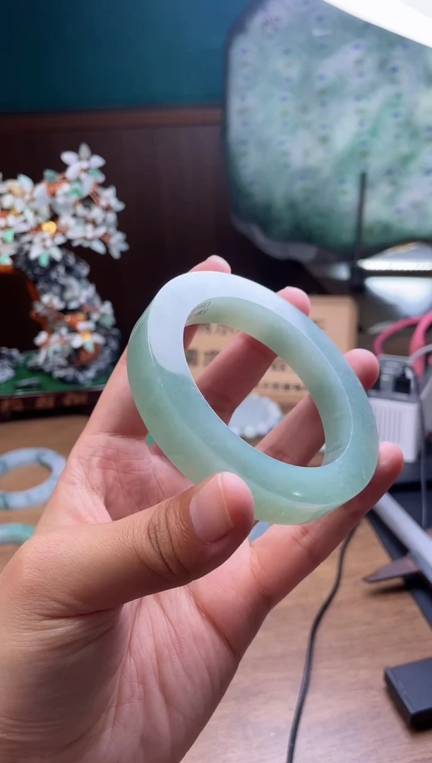 【闪购商品】定制翡翠手镯未镶嵌 定制