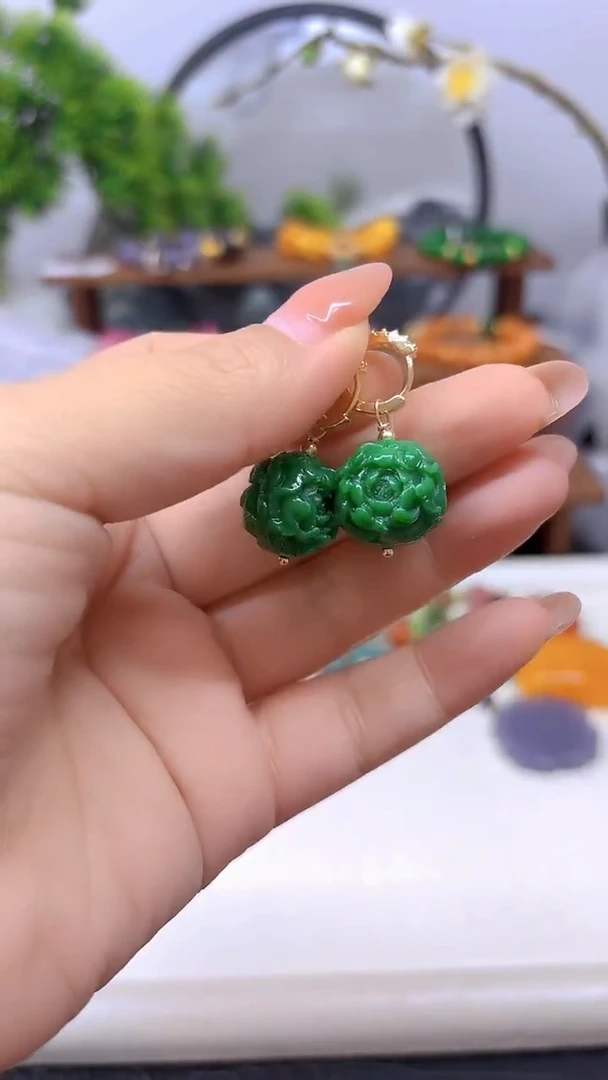 14K金镶嵌翡翠耳饰E334