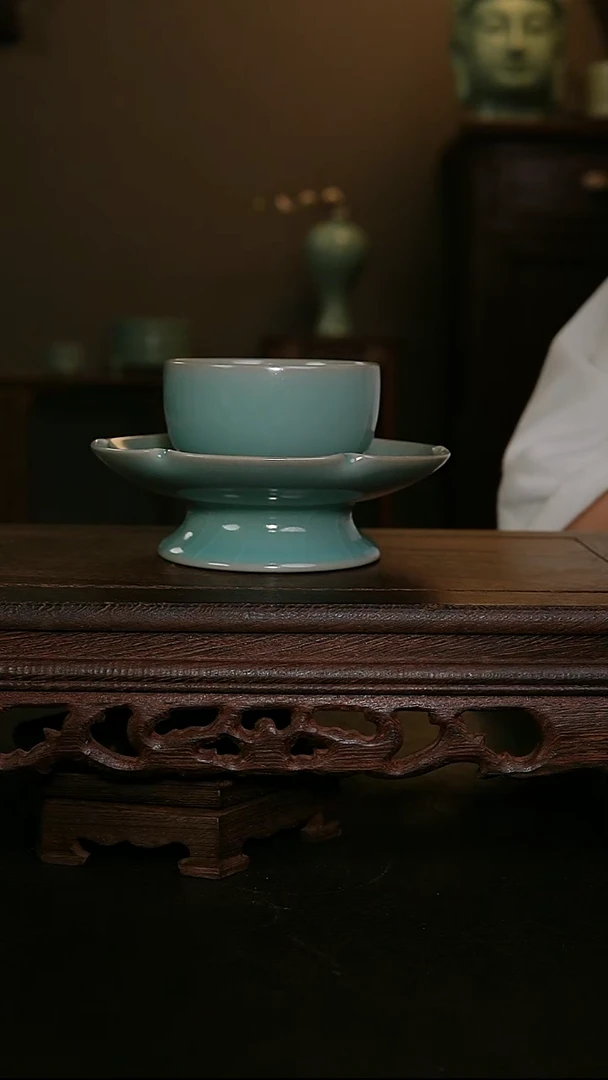 摆件仿古手工葵口罗汉茶盏