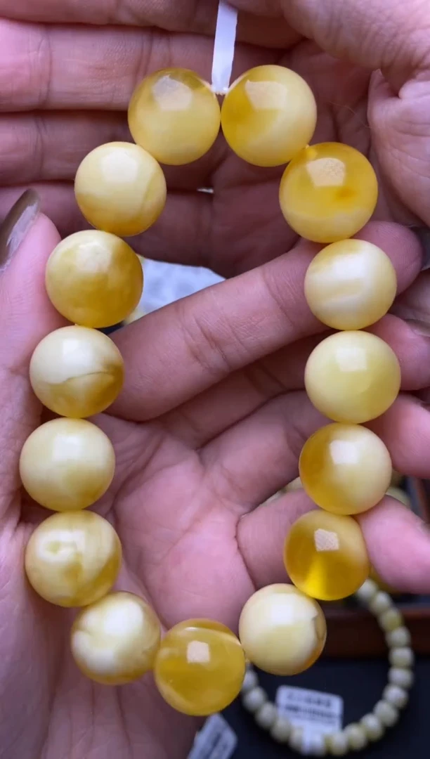 未镶嵌琥珀裸石 大小姐珠宝严选101
