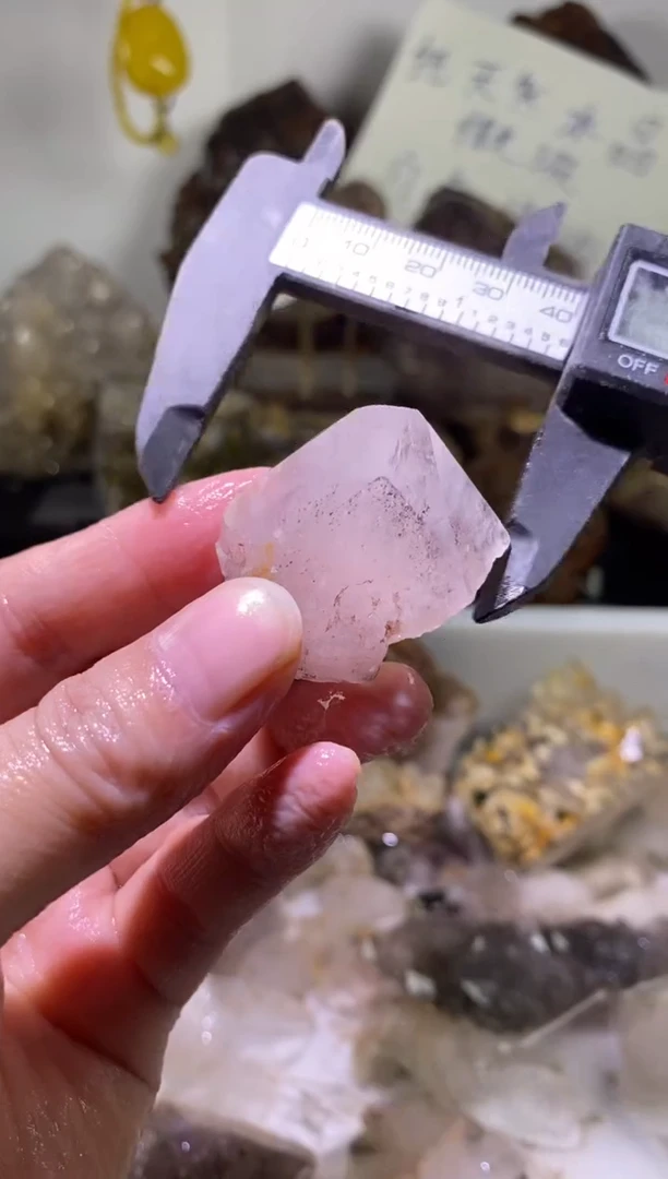 未镶嵌珠宝半成品水晶59号四川超七花园水晶