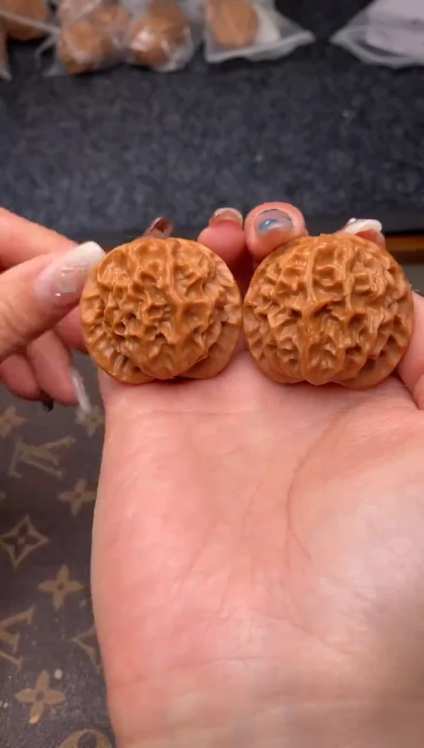 把件文玩核桃B97号40尺龙鳞