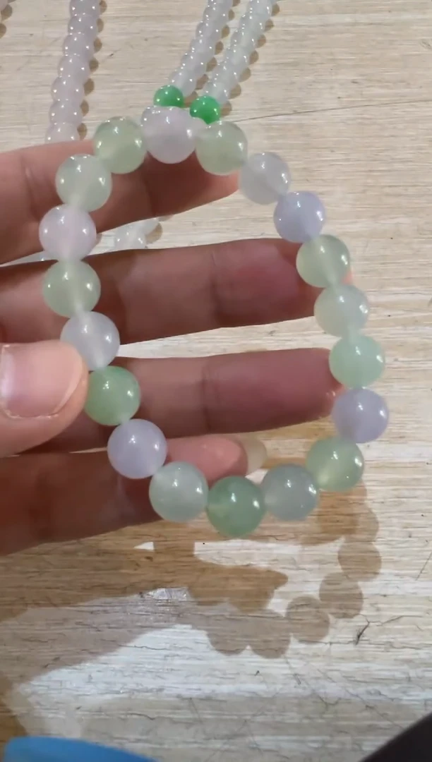 未镶嵌定制翡翠翡翠手串