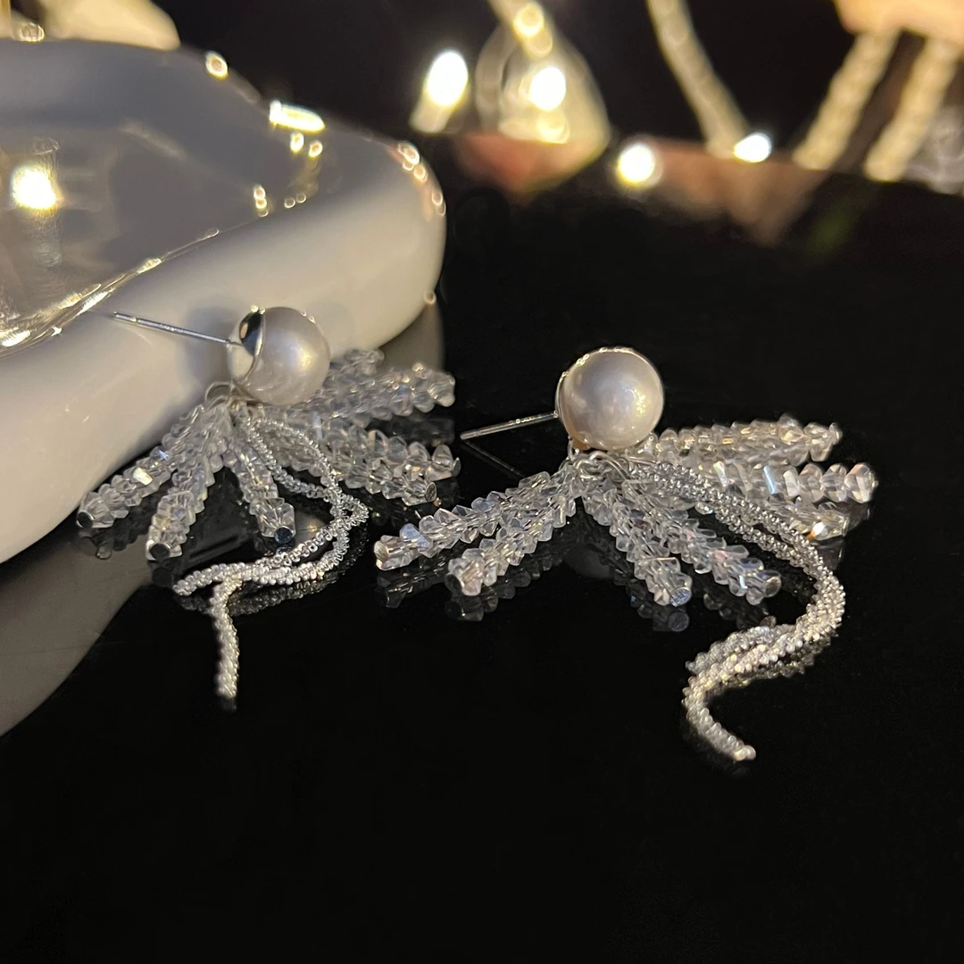 铜合金锆石耳饰 R98【白月光】原创设计简约耳挂精致设计感个性耳钉